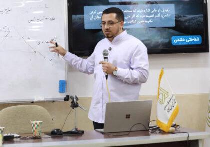 دکتر شب‌بویی: غفلت از دشمن