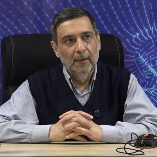 استاد مستغاثی: سریال «پلوریبوس» نشان می‌دهد غرب چگونه زیر نقاب دموکراسی، دیکتاتوری را اعمال می‌کند